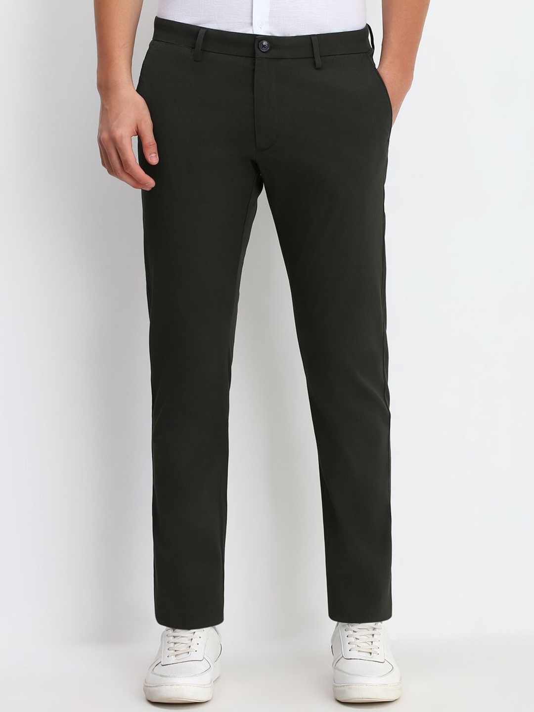 

Allen Solly Men Slim Fit Regular Trousers, Black