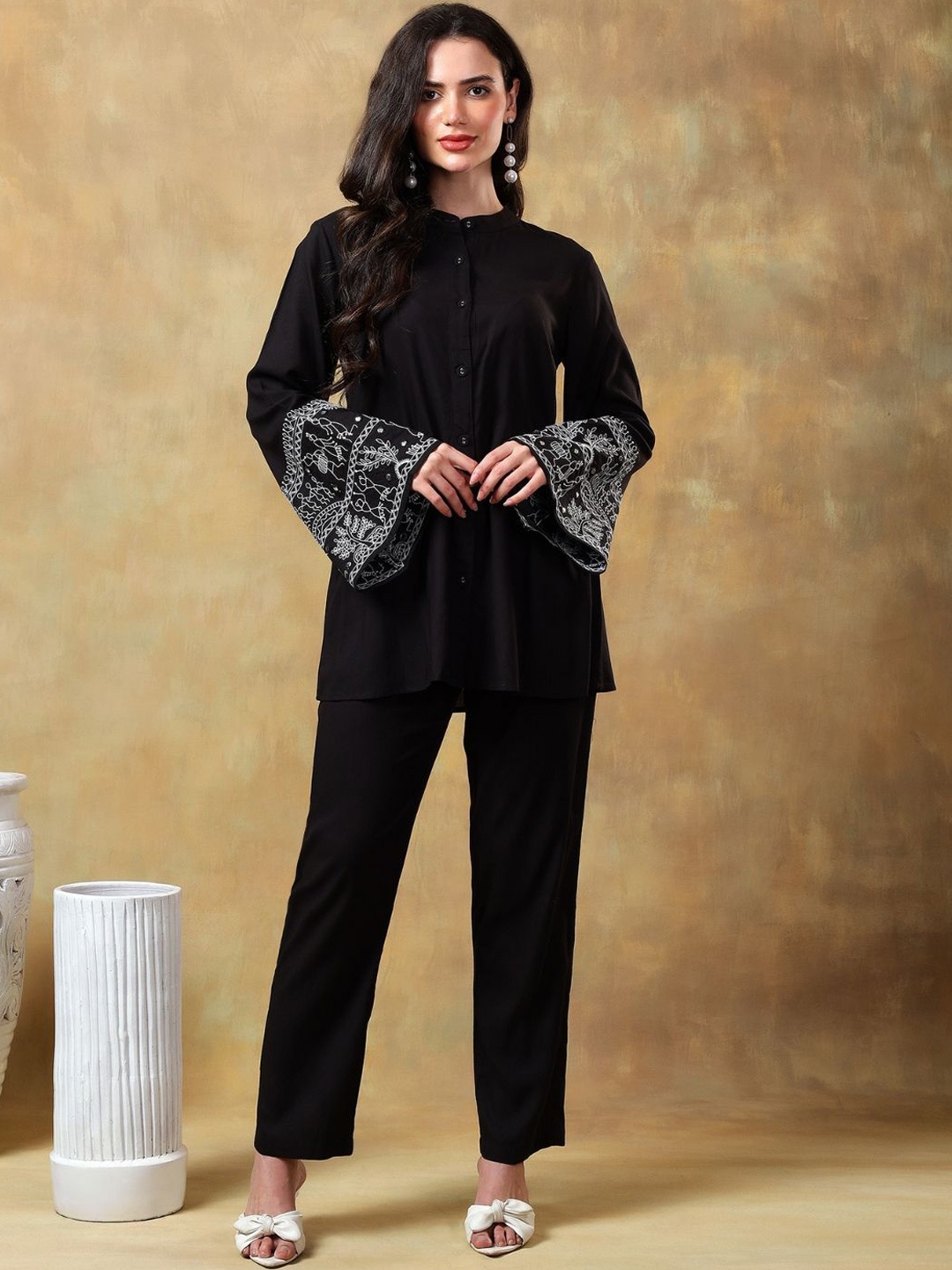 

ANGITA Women Embroidered Pure Cotton Top With Trousers Co-Ords, Black
