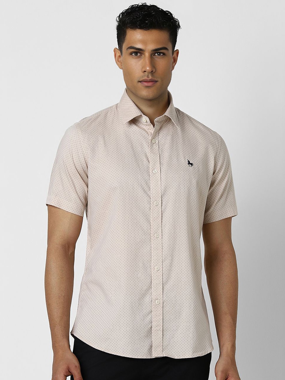 

Van Heusen Sport Men Slim Fit Micro Ditsy Printed Casual Shirt, Beige