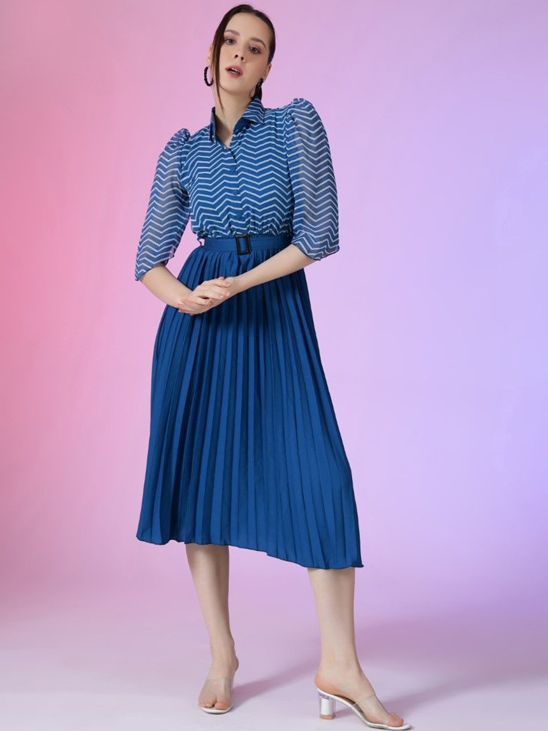 

Raiyani Enterprise Print Puff Sleeve Applique Georgette Fit & Flare Maxi Dress, Blue