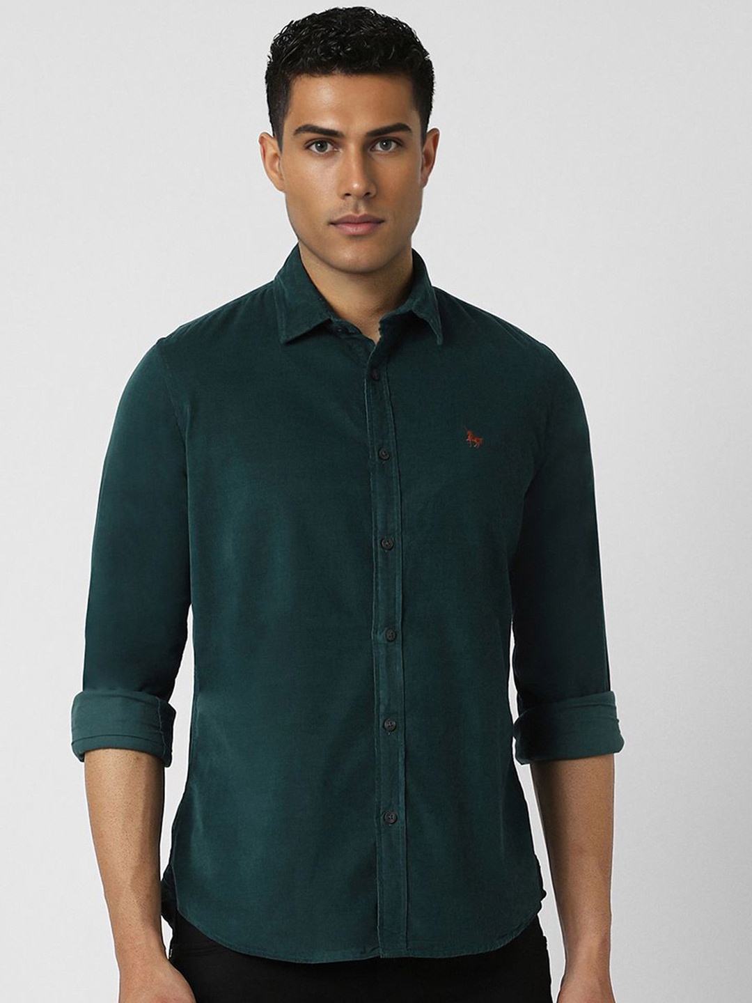 

Van Heusen Sport Men Slim Fit Solid Casual Shirt, Green