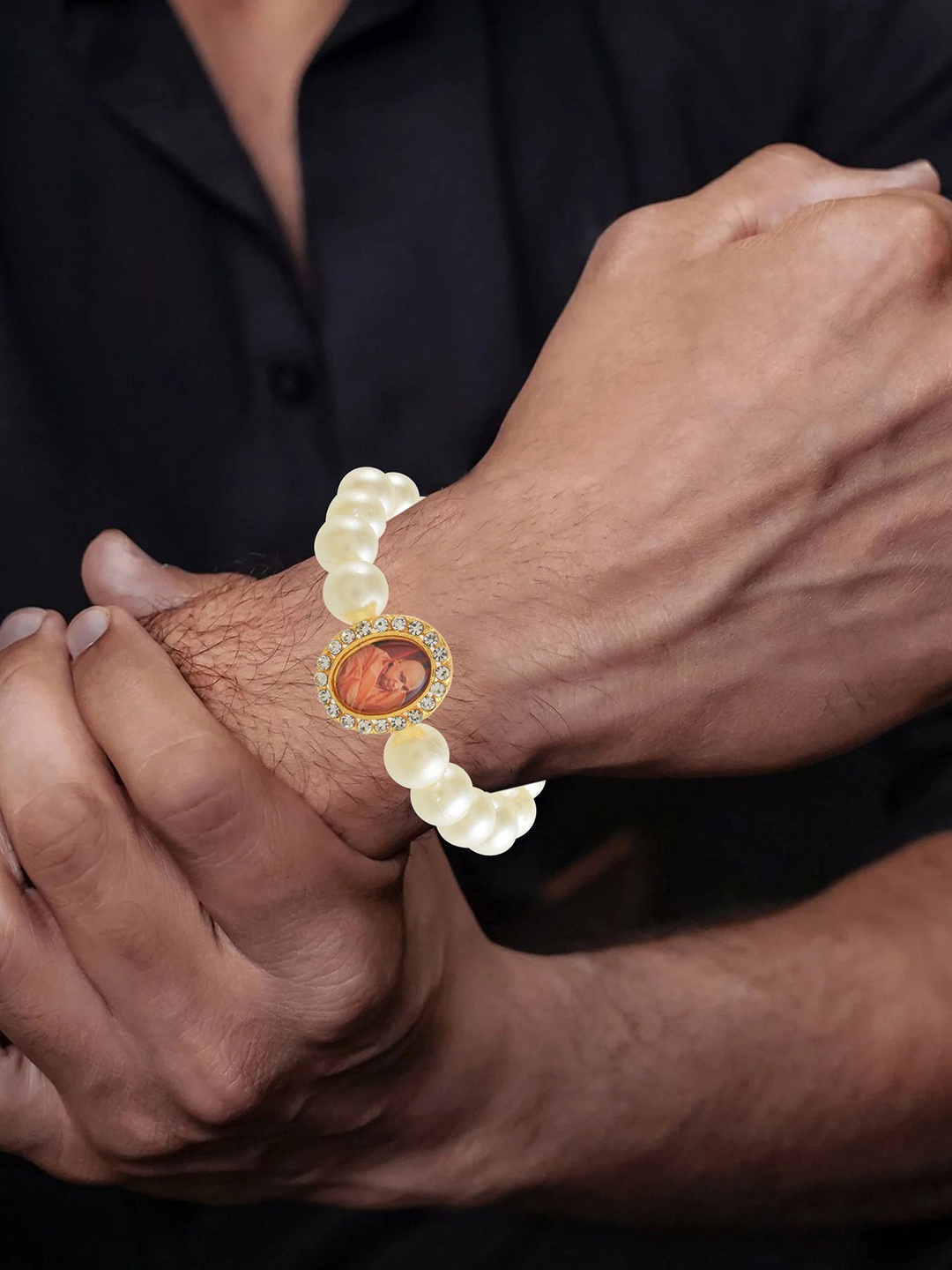 

MEMOIR CZ-Studded Beaded Guruji Bracelet, Gold