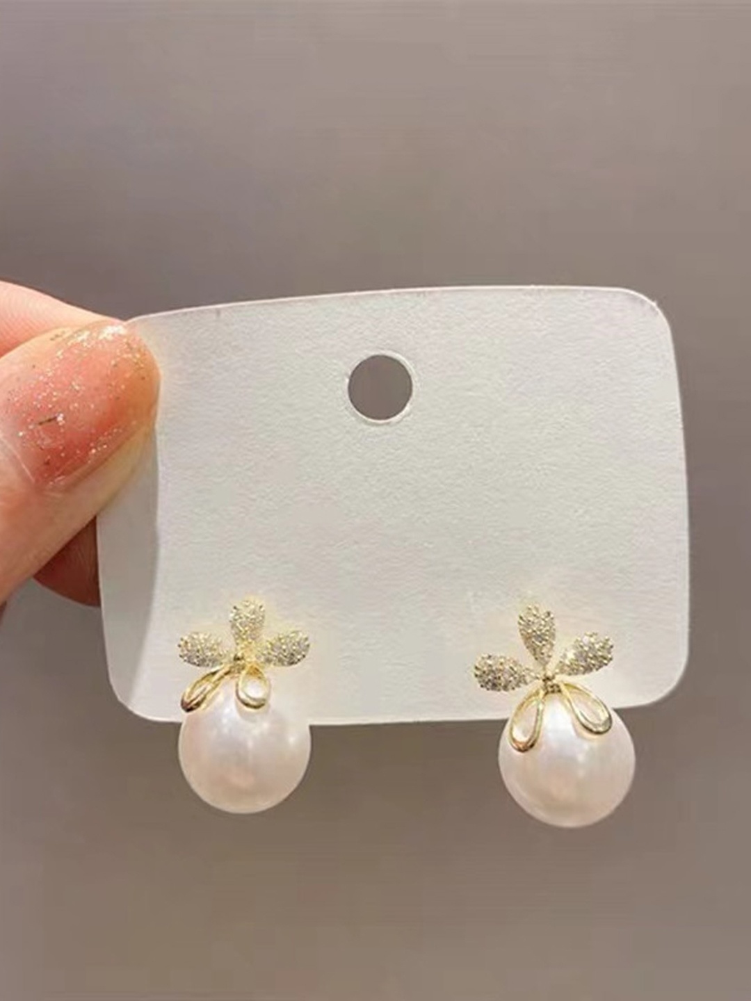 

VAGHBHATT Floral Studs Earrings, Gold