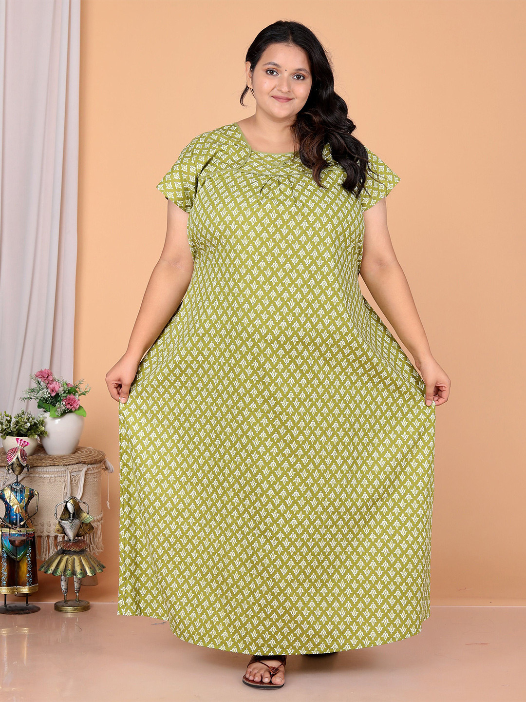 

JAIPZZ APPARELS Ethnic Motifs Printed Pure Cotton Maxi Nightdress, Green