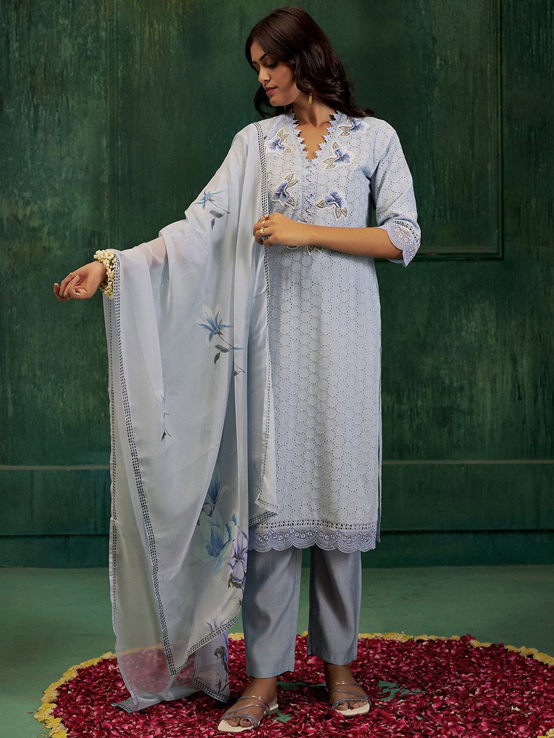 

Jaipur Kurti Embroidered Cotton Schiffli Kurta Set With Dupatta, Blue