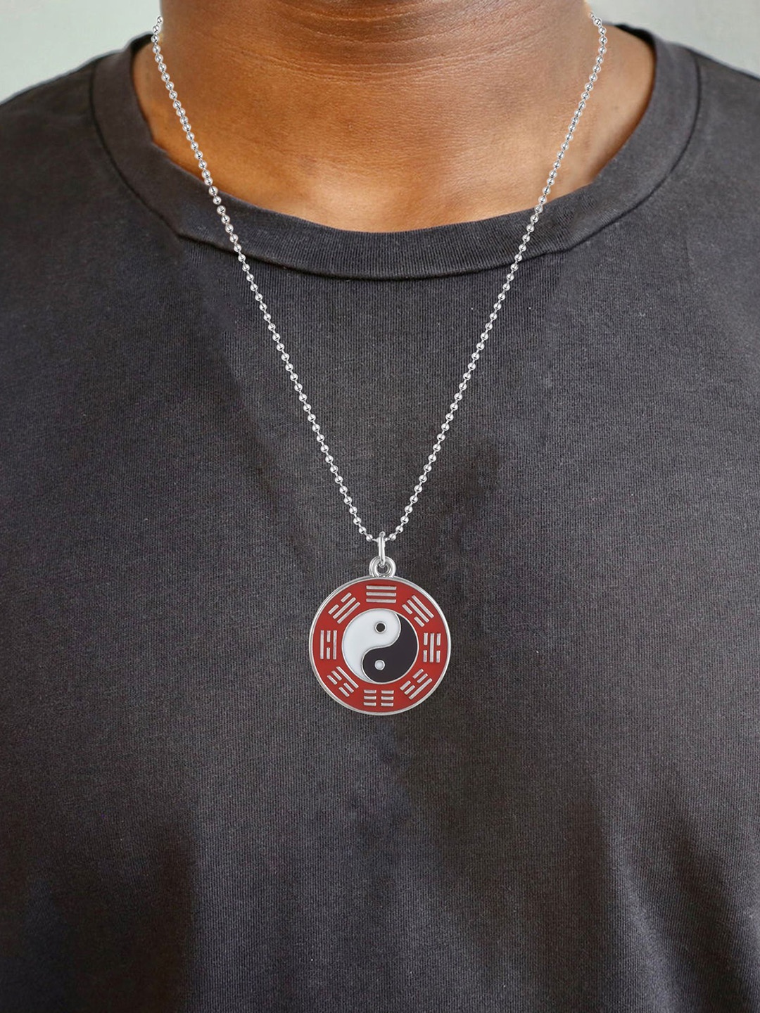 

MEMOIR Silver-Plated Circular Pendants with Chains