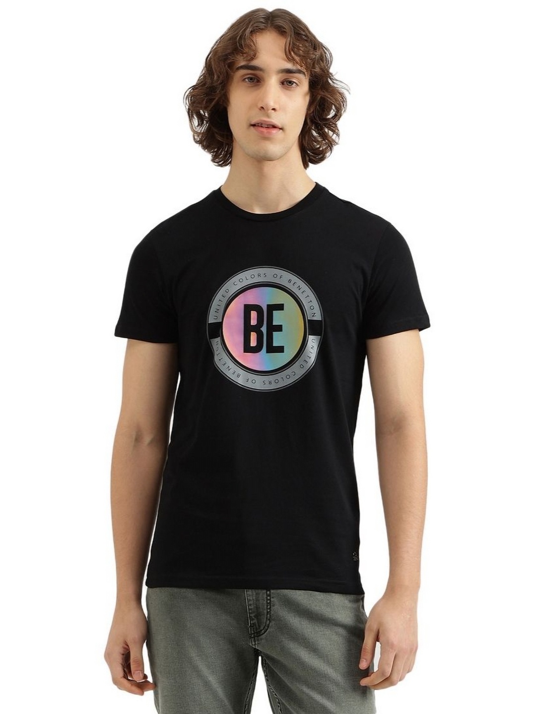 

United Colors of Benetton Men Graphic Printed Round Neck Pure Cotton T-shirt, Black