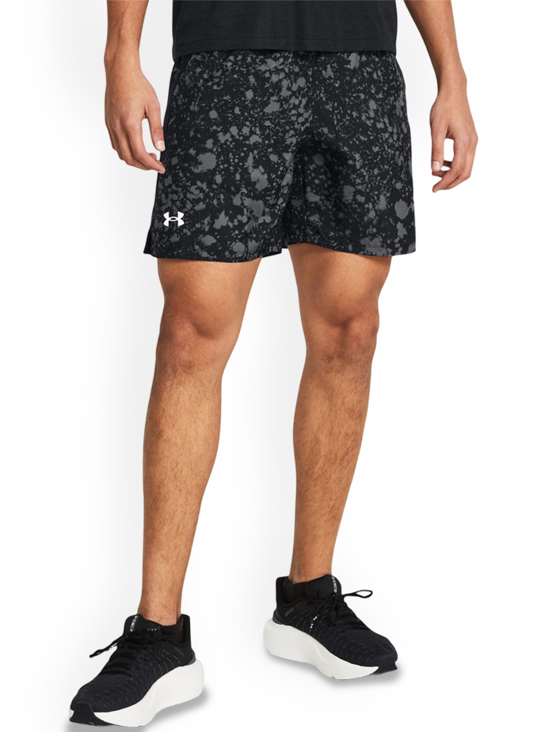 

UNDER ARMOUR UA Launch Men Abstract Printed Mid Rise Sports Shorts, Black