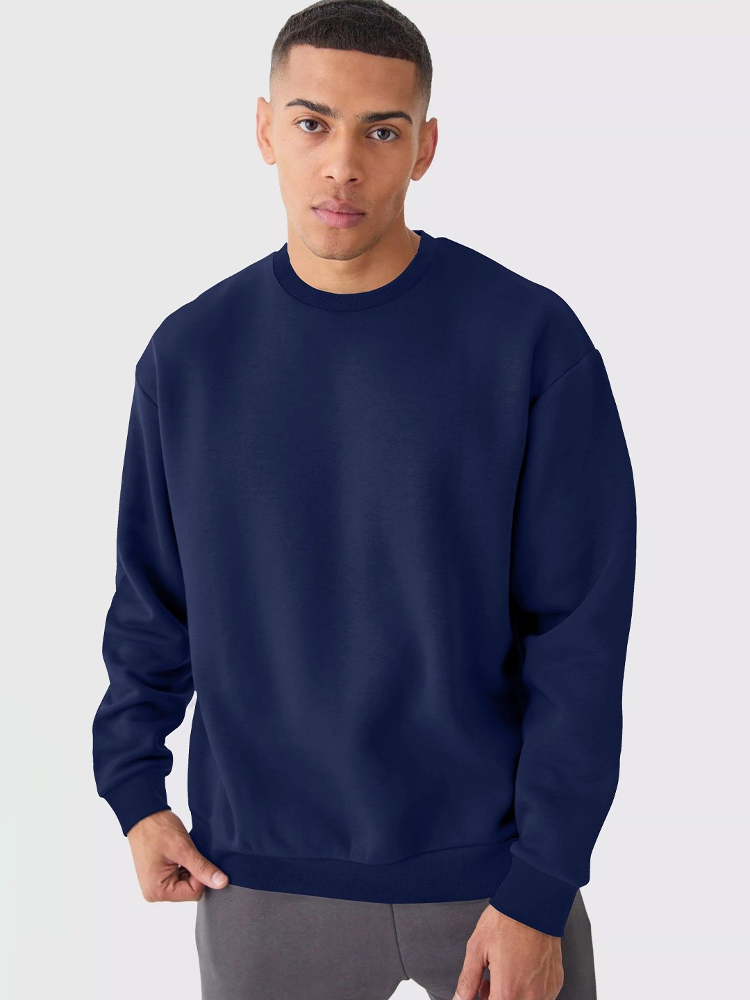 

Maniac Men Solid Round Neck Cotton Pullover Sweatshirt, Navy blue