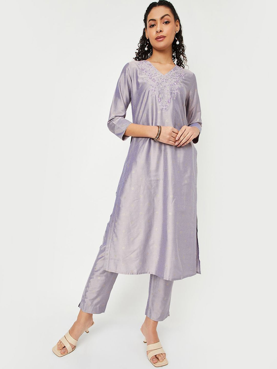 

max Floral Embroidered Thread Work V Neck Straight Kurta with Trousers, Purple