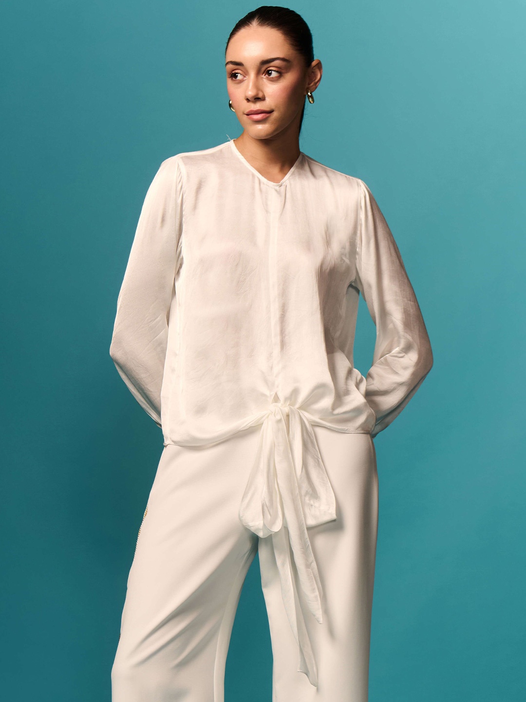 

EMBLAZE Women Solid Round Neck Top, White