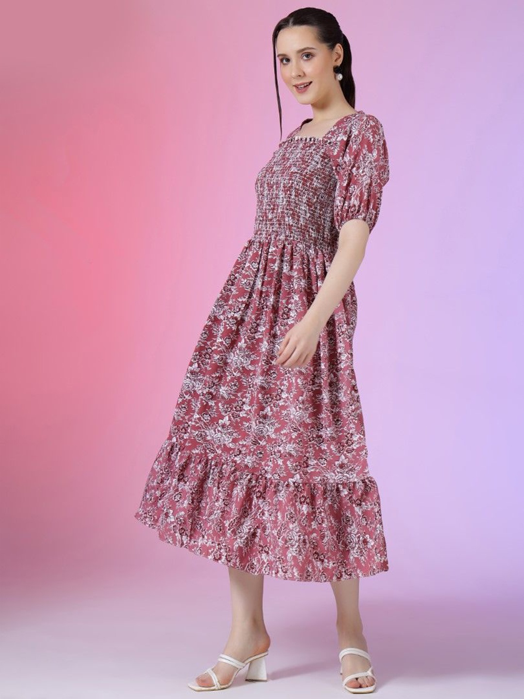 

Krunal Raiyani Women Printed Sqare Neck Puff Sleeve Fit & Flare Midi Dress, Pink