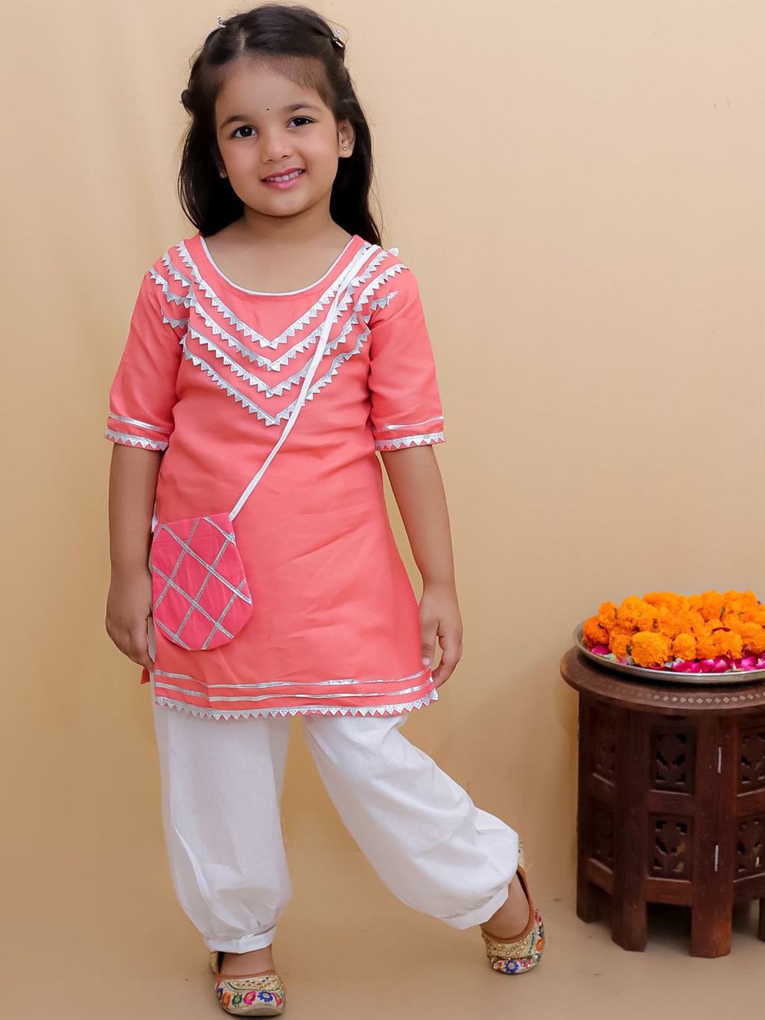 

Bold N Elegant Girls Gotta Work Kurti, Salwar & Sling Bag, Pink