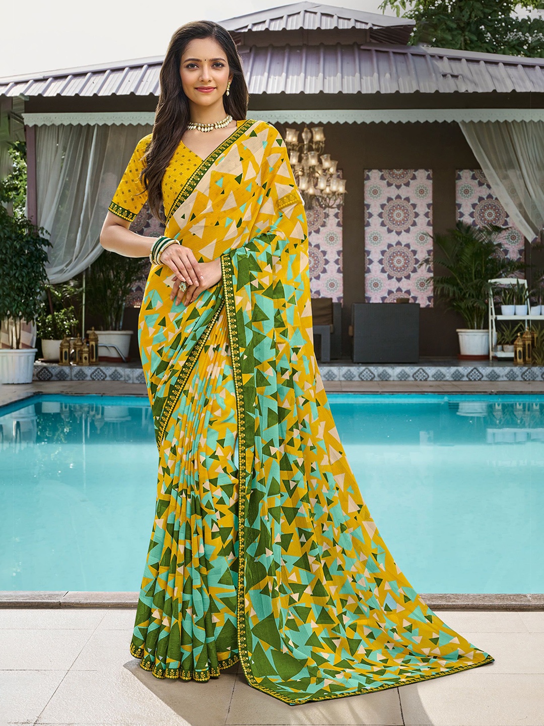 

Laxmipati Geometric Embroidered Saree, Yellow