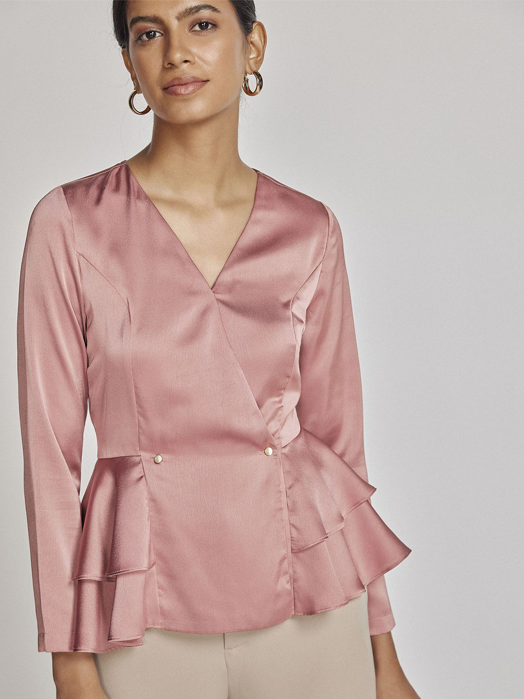 

The Label Life Women Solid V-Neck Top, Pink