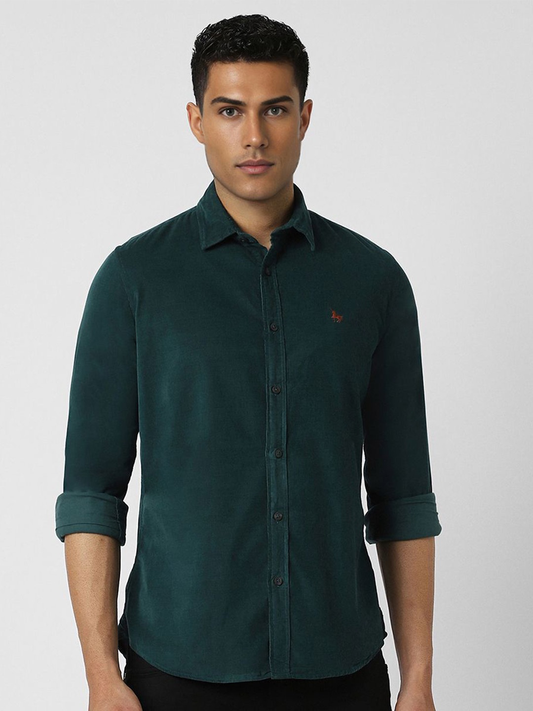 

Van Heusen Sport Men Slim Fit Solid Casual Shirt, Green