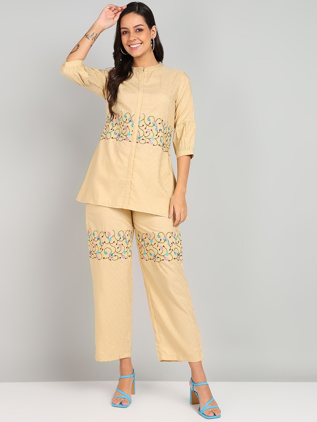 

Shiv ali apparels Women Embroidered Top & Trouser Co-Ords Set, Beige
