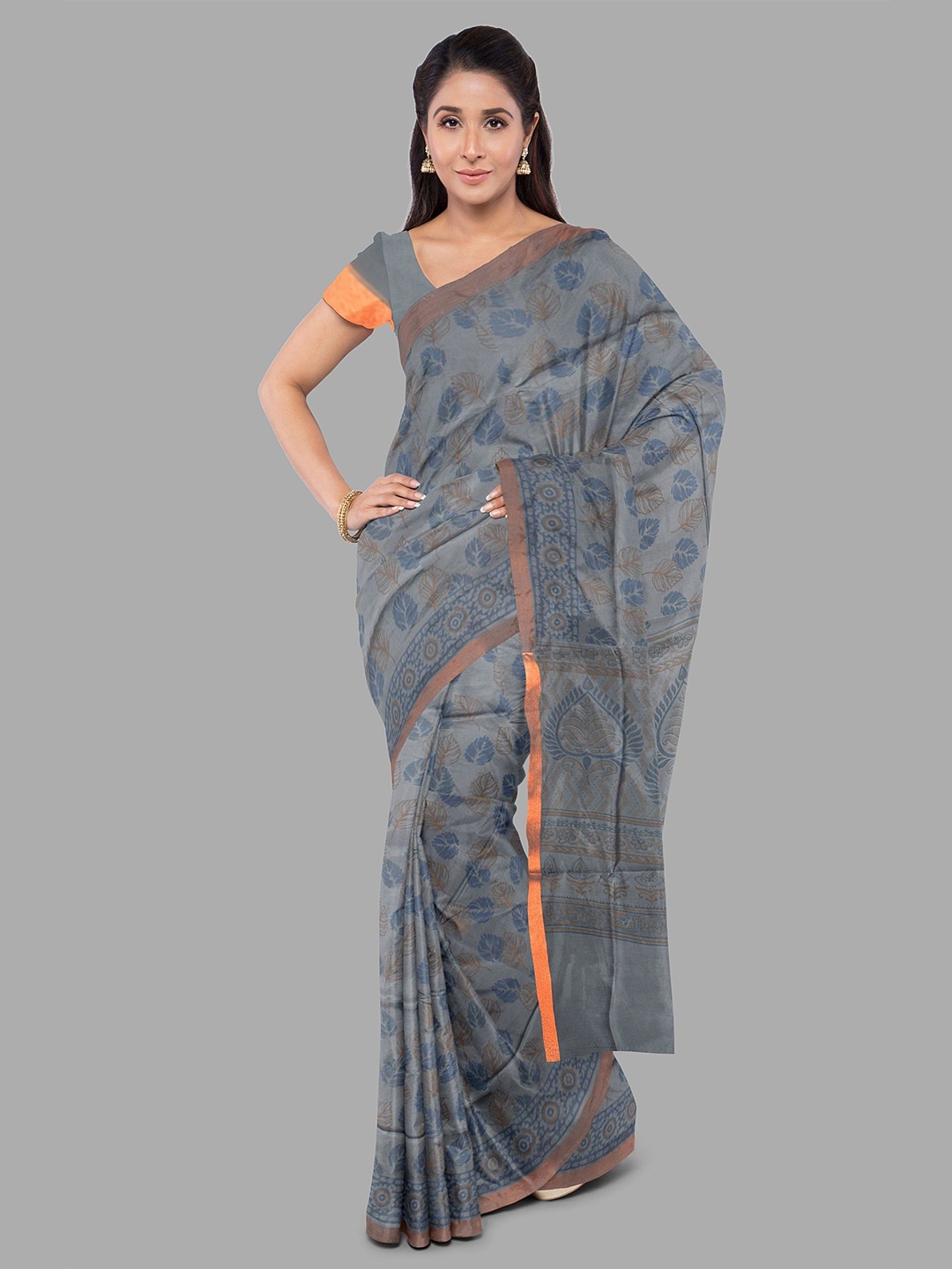 

The Chennai Silks Floral Printed Kovai Saree, Grey