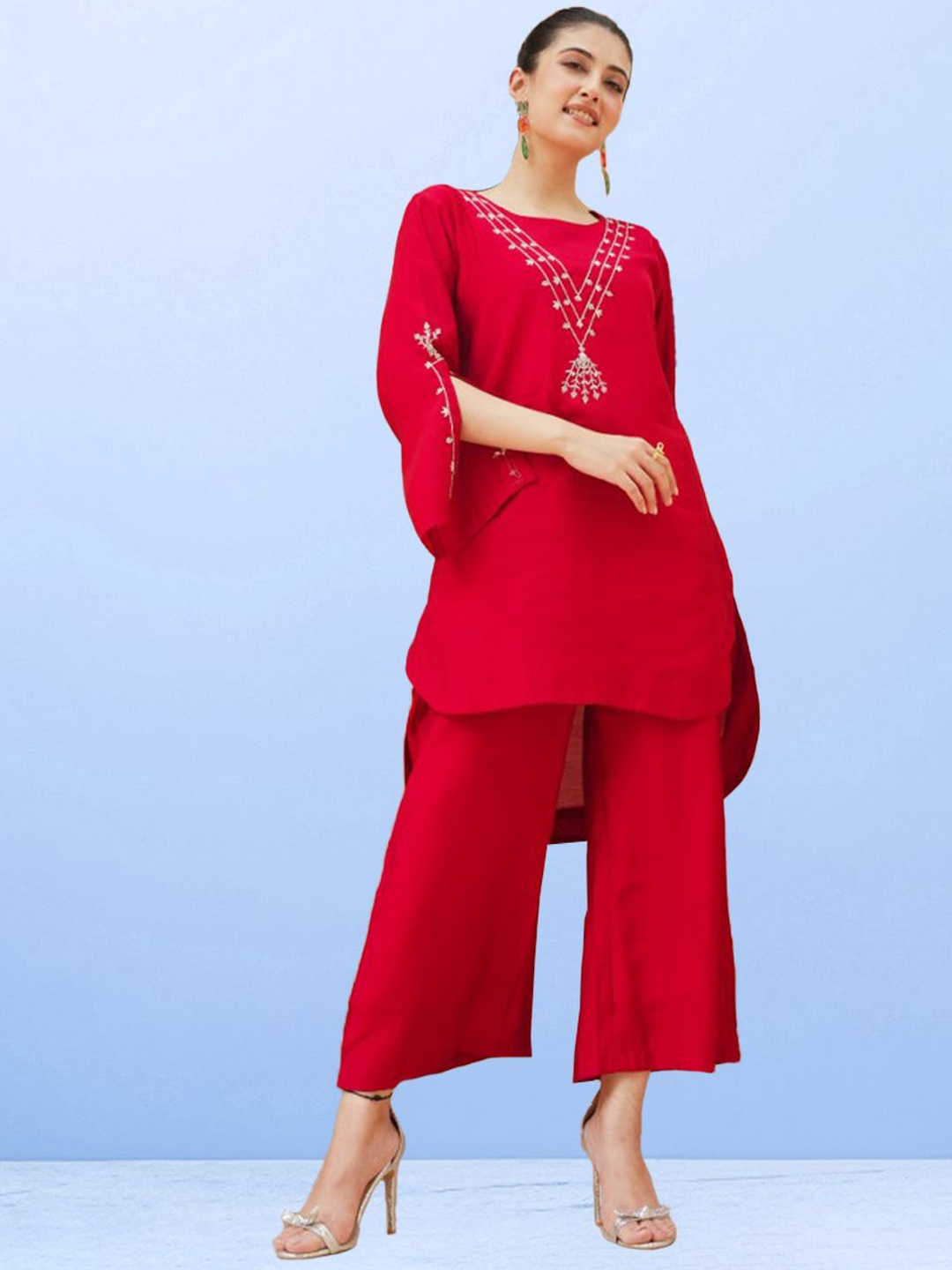 

CUSTARD Floral Embroidered Roman Silk Tunic With Trouser, Red