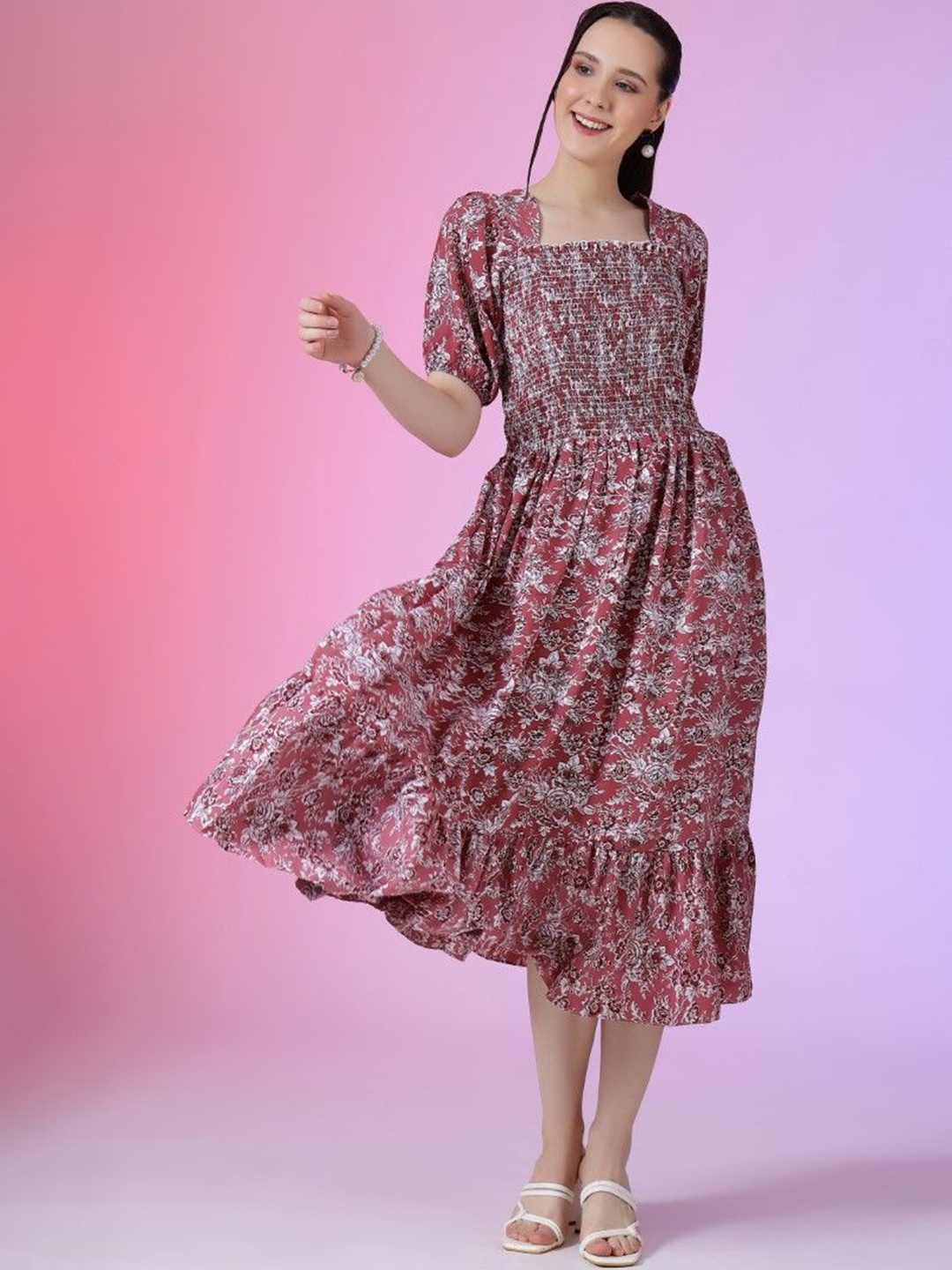 

Raiyani Enterprise Printed Puff Sleeve Applique Fit & Flare Dress, Pink