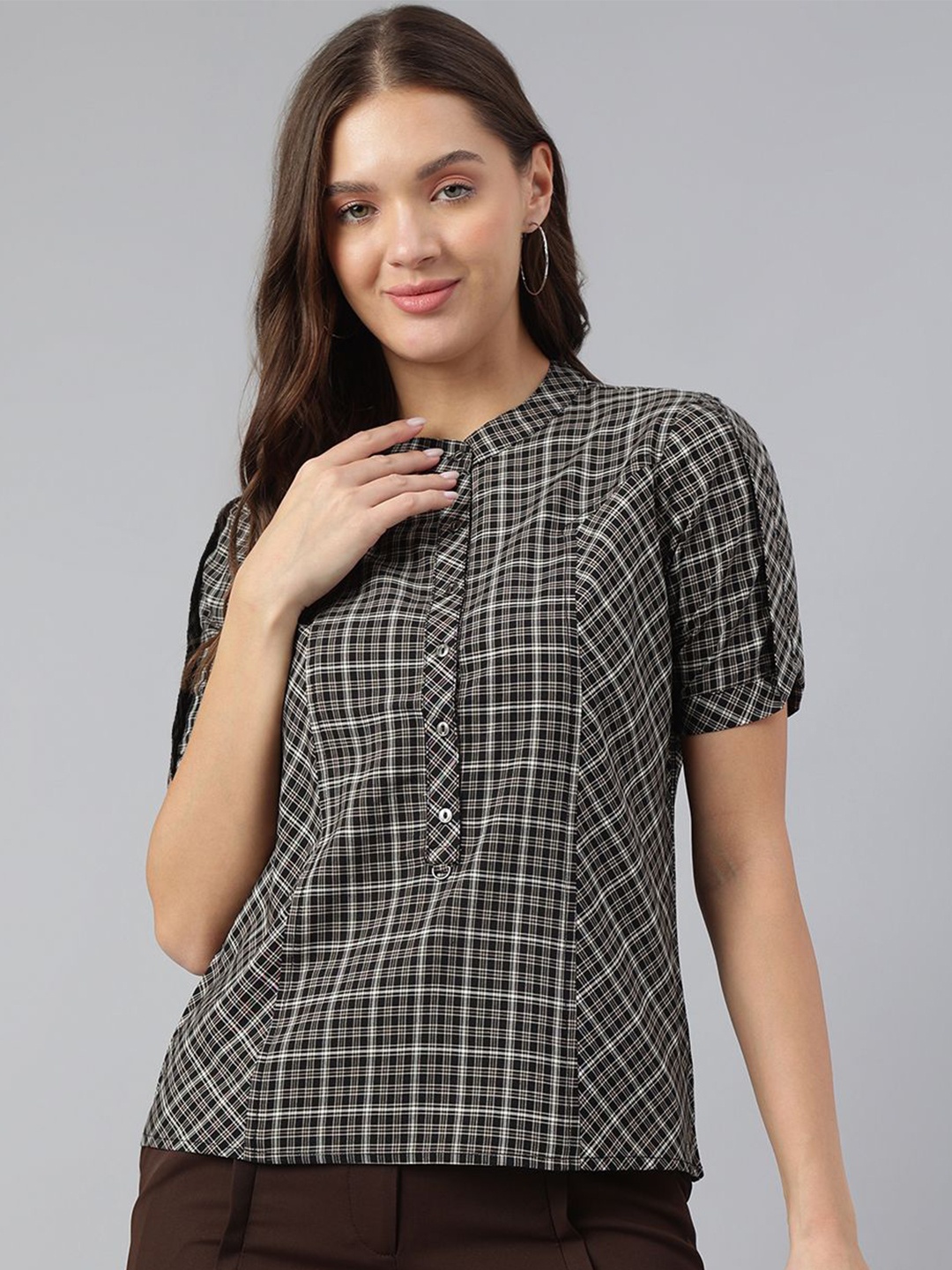 

Latin Quarters Women Checked Mandarin Collar Top, Black