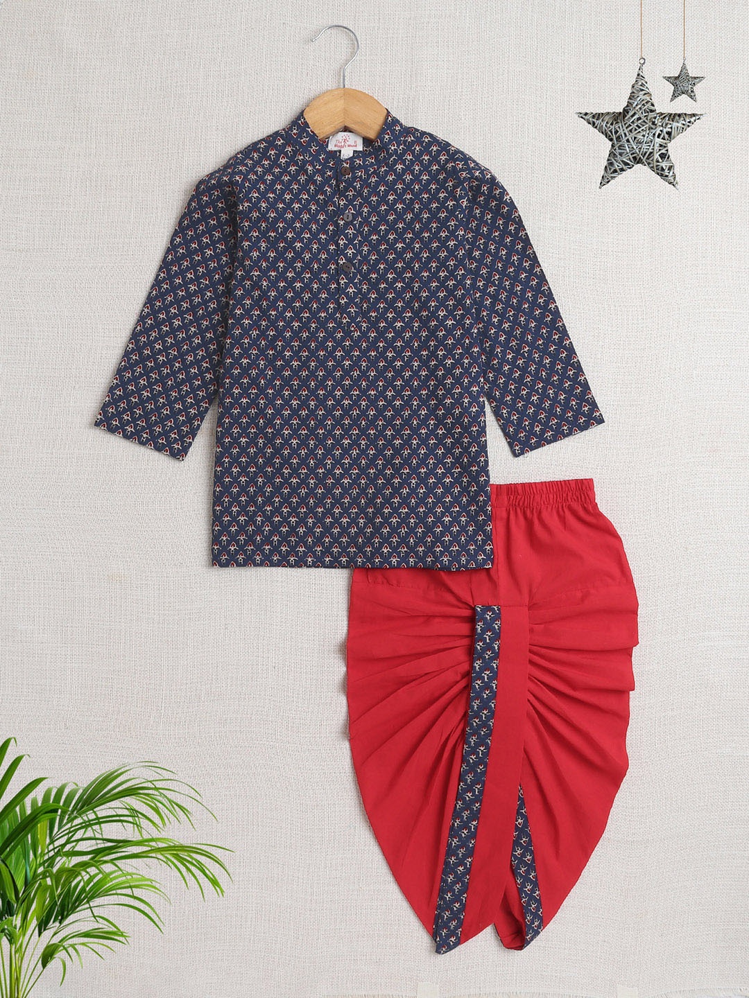 

The Magic Wand Boys Ethnic Motifs Printed Regular Pure Cotton Kurta With Dhoti Pant, Navy blue