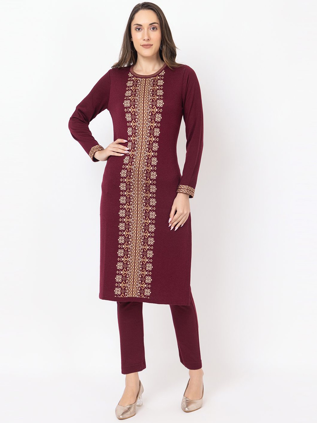

KEIKO Ethnic Motifs Woven Design Round Neck Jacquard Straight Kurta, Maroon