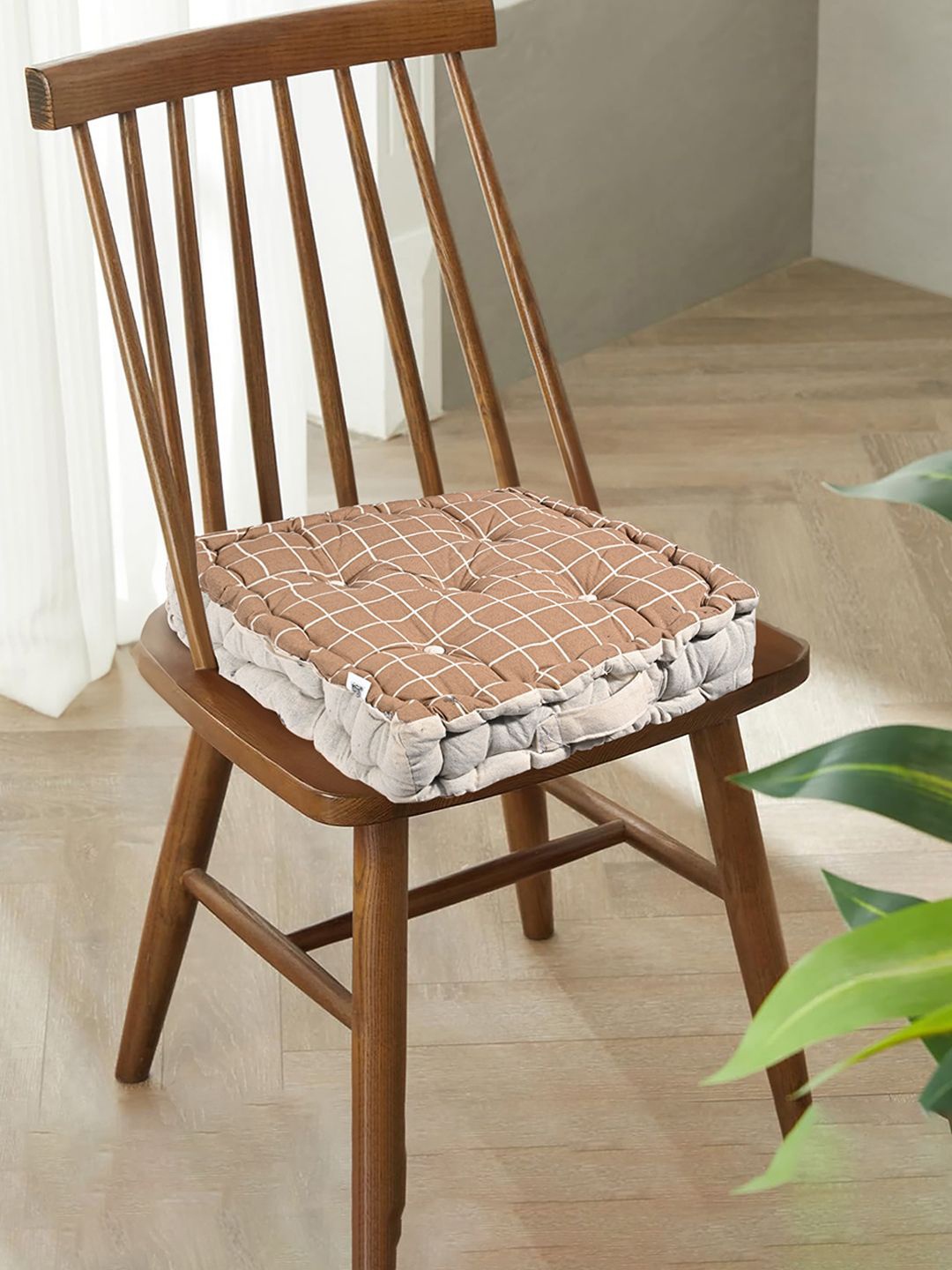 

Kuber Industries Brown 2 Pieces Checked Cotton Cushion Chair Pads