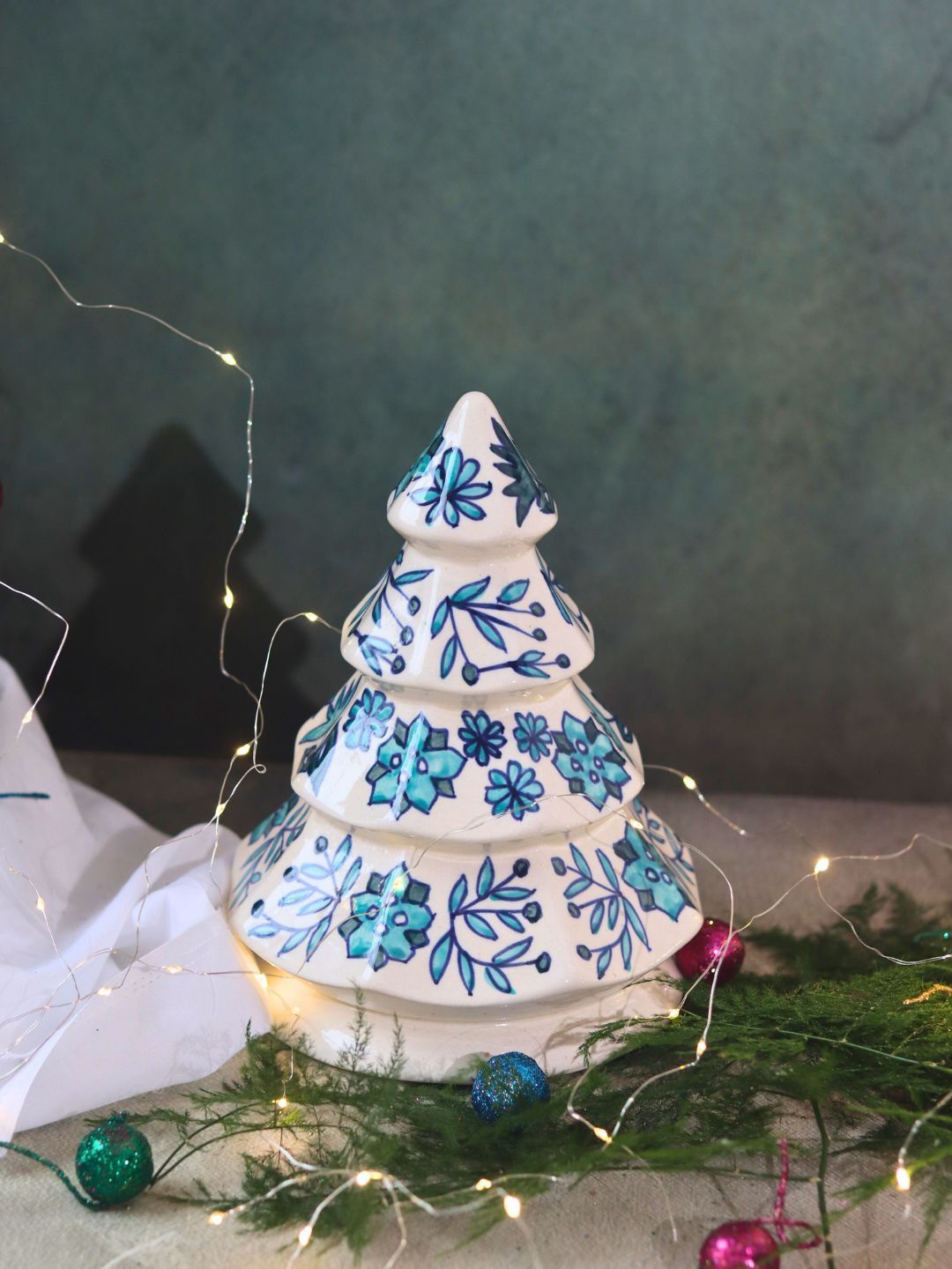 

WEAVING HOMES White & Blue Floral Printed Christmas Tree Ceramic Curio Showpiece