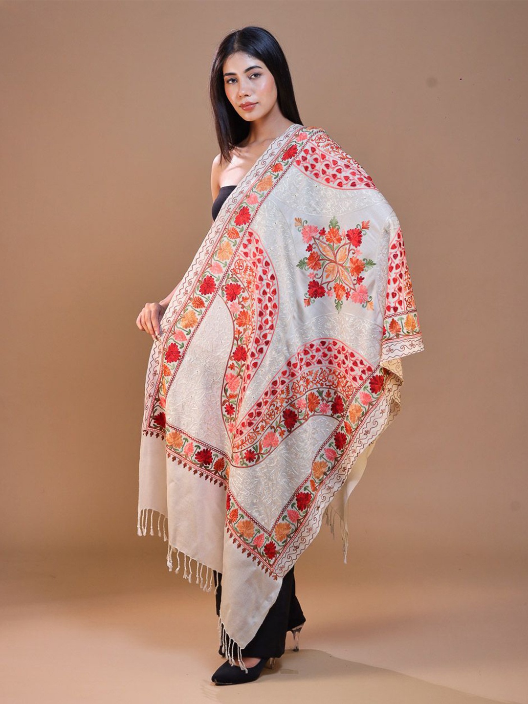 

SWI Stylish Women Ethnic Motifs Embroidered Woolen Stole, White