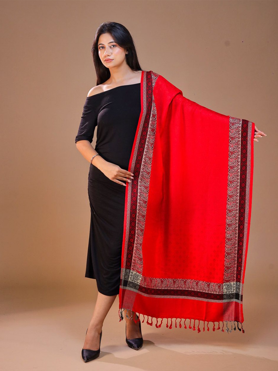 

SWI Stylish Women Woven Design Stole, Red