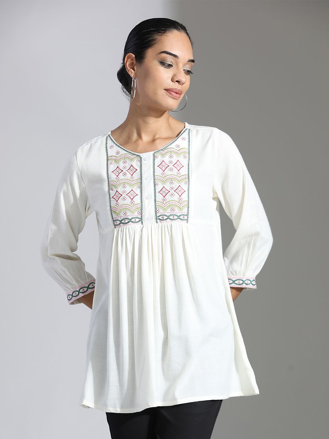 

Jaipur Kurti Women Ethnic Motifs Embroidered Round Neck Top, Off white