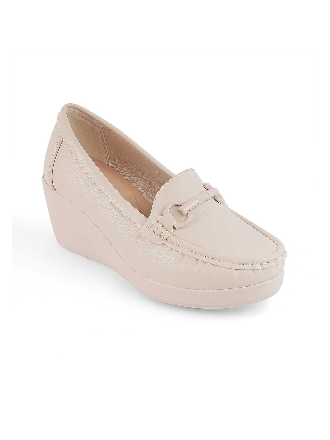 

Tresmode Women Solid Round Toe Regular Wedge Sandals, White