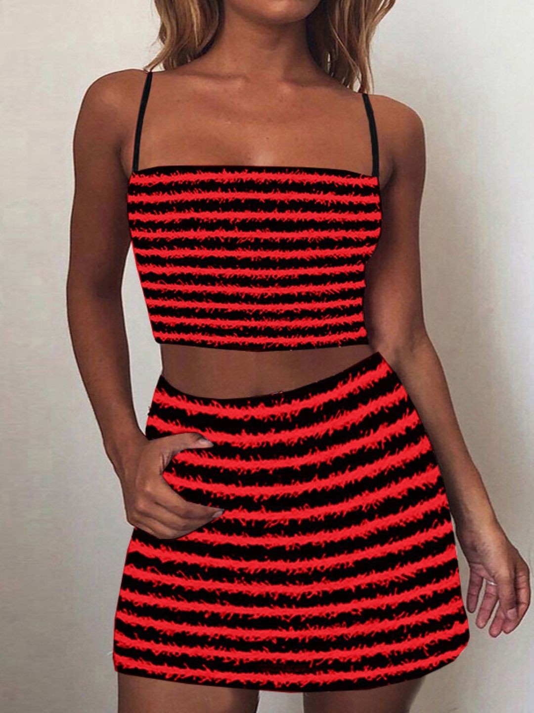 

KPOP Striped Sleeveless Crop Top With Skirt Co-Ords, Red