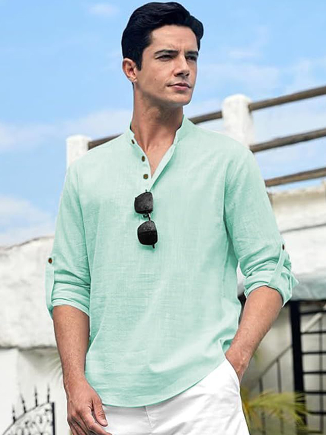 

Vida Loca Men Kurta, Silver