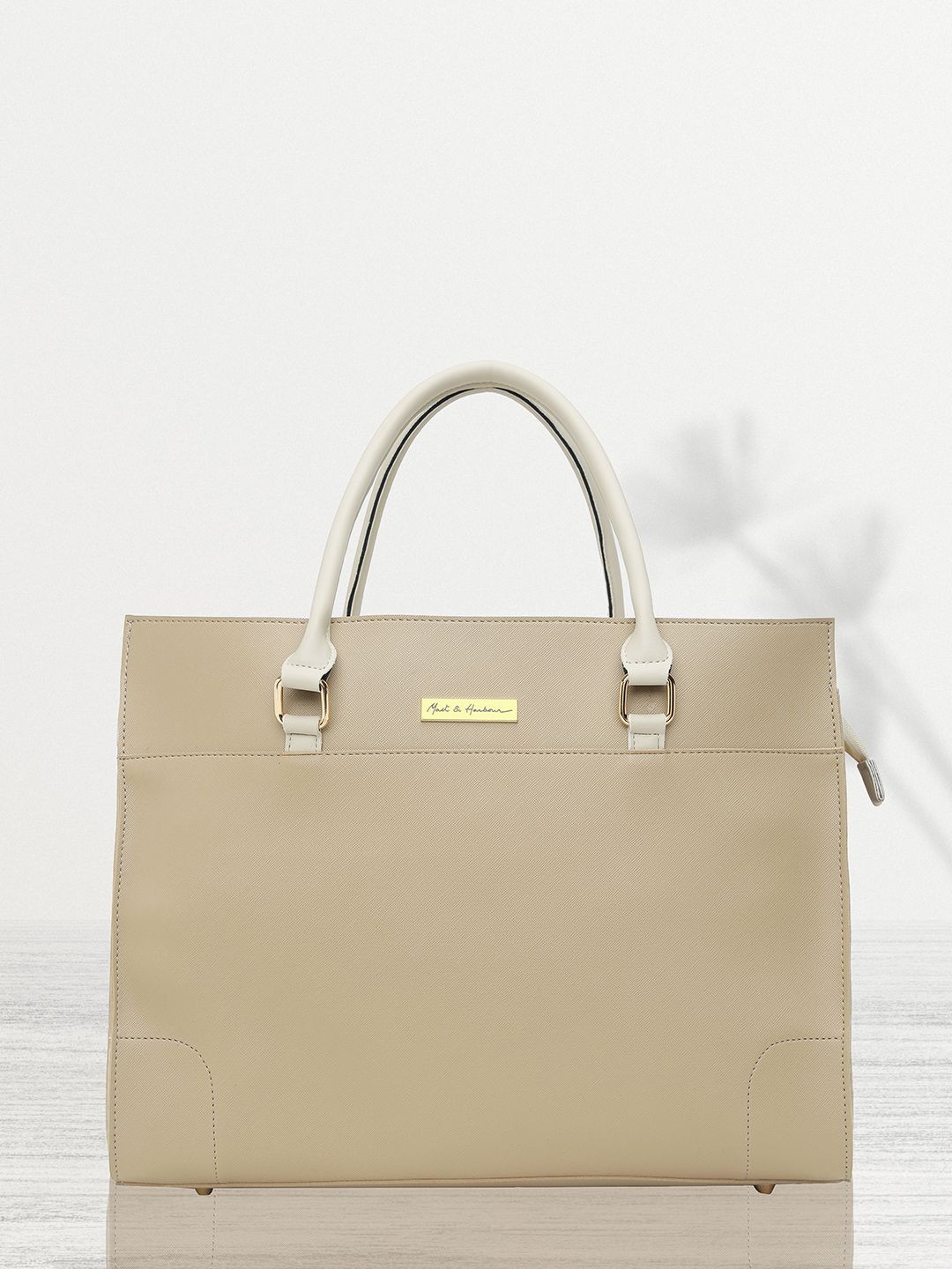 

Mast & Harbour Women Solid Shopper Shoulder Bag, Beige