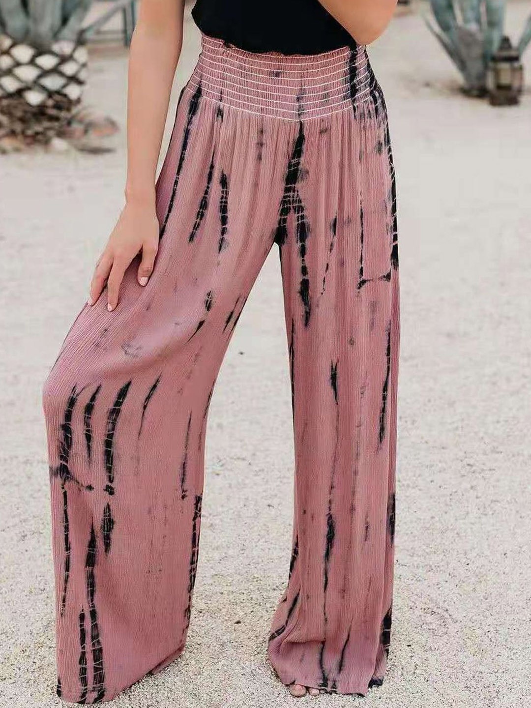 

StyleCast Women Printed Pink Regular Fit Trousers