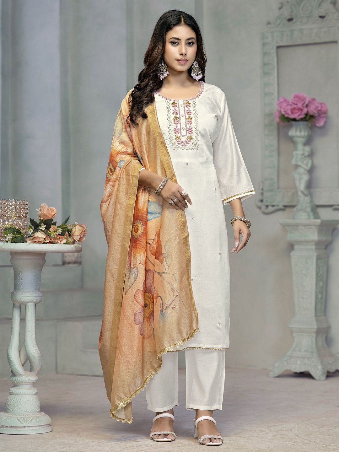 

Maroosh Women Beads & Stones Kurta & Trousers with Dupatta, White