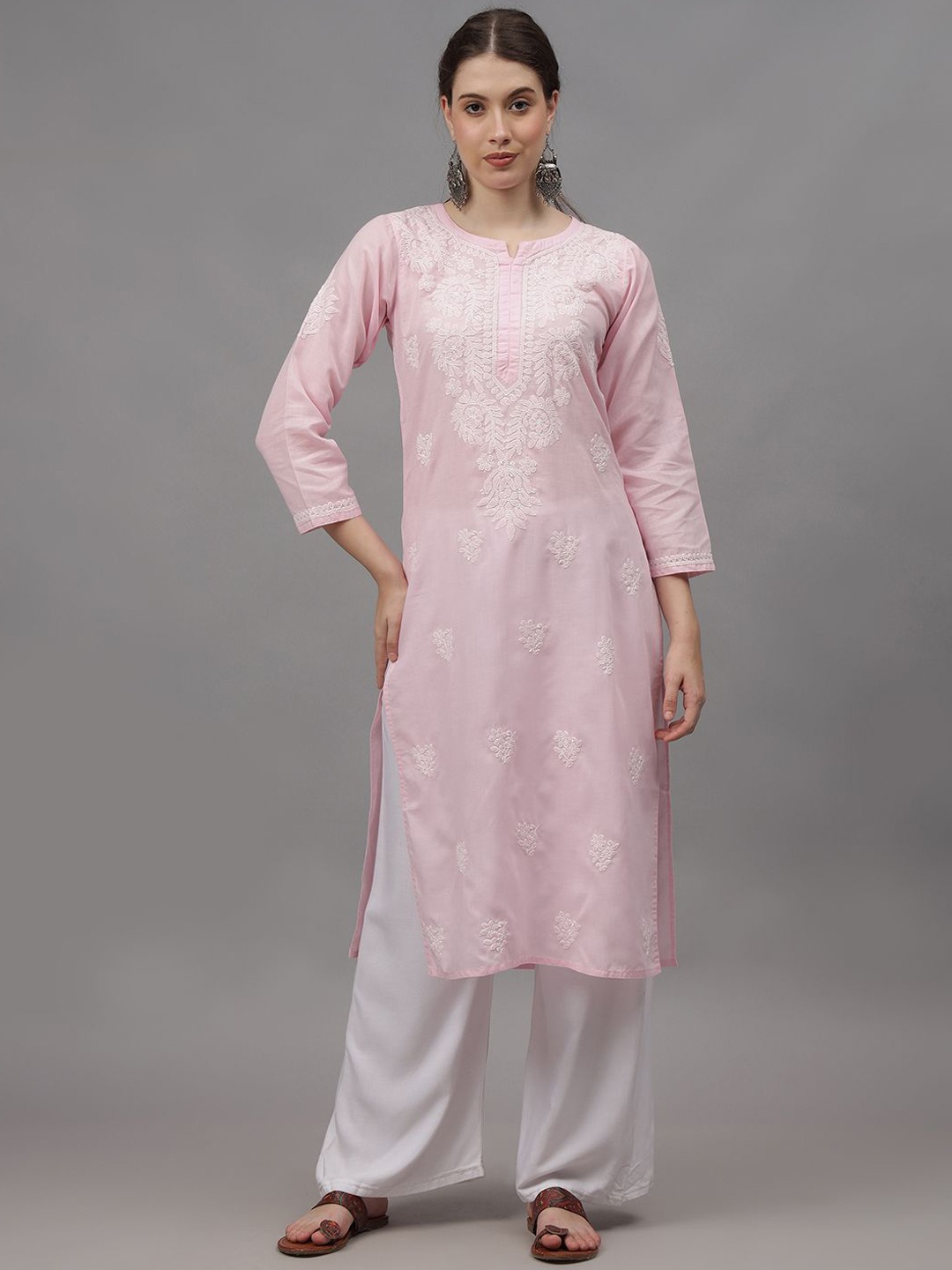 

Seva Chikan Ethnic Motifs Embroidered Lucknowi Chikankari Cotton Kurta, Pink