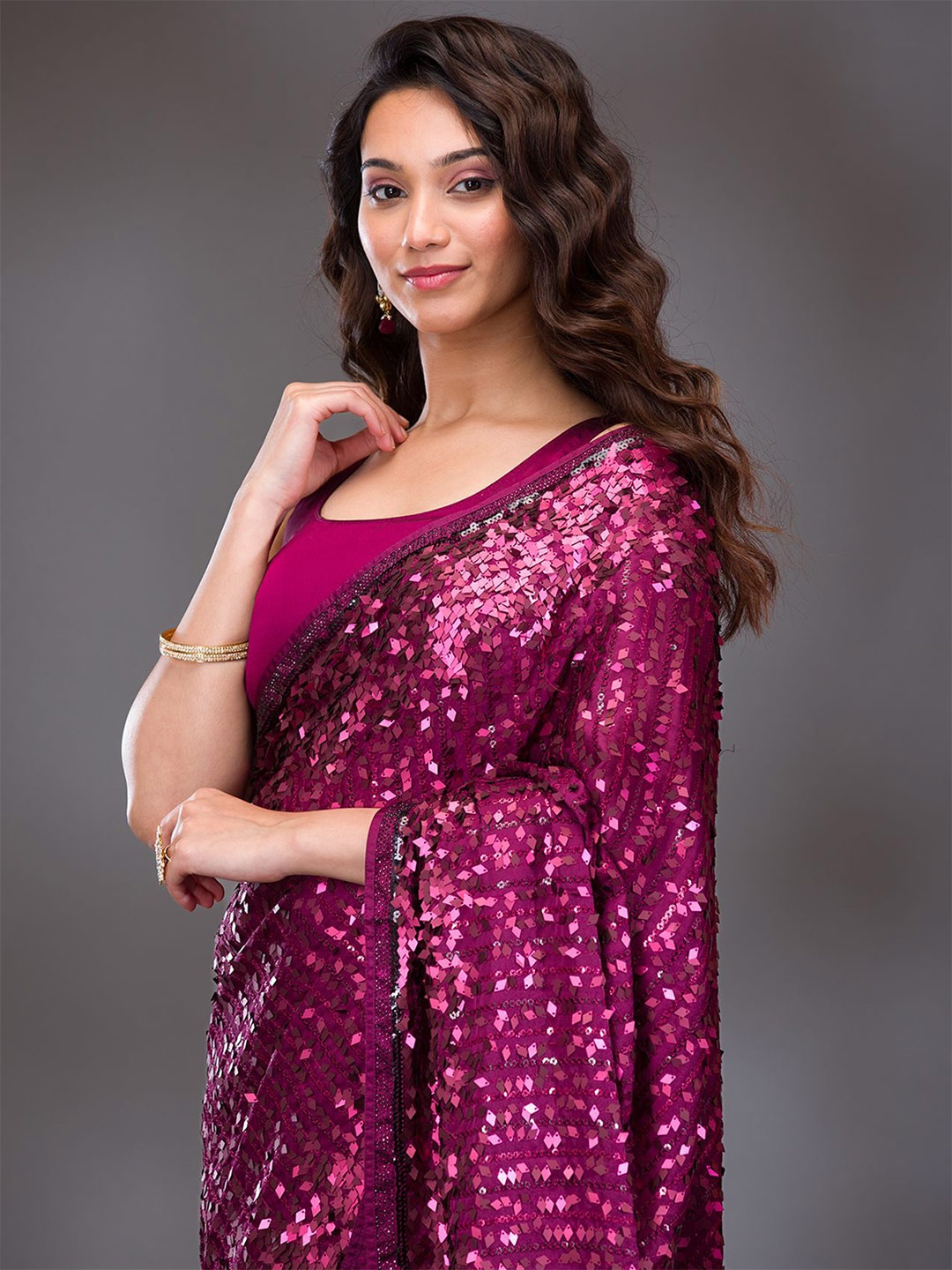 

Koskii Solid Embellished Sequined Pure Georgette Saree, Purple