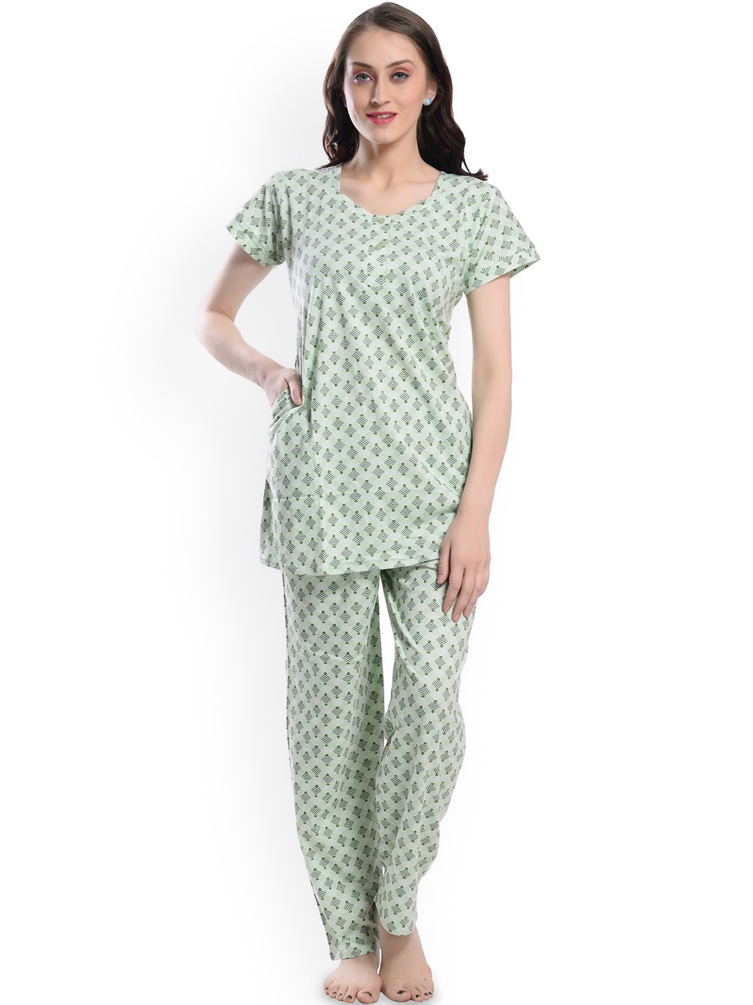 

SHYAM SONS FLAIR Ethnic Motifs Women Printed Night suit, Green