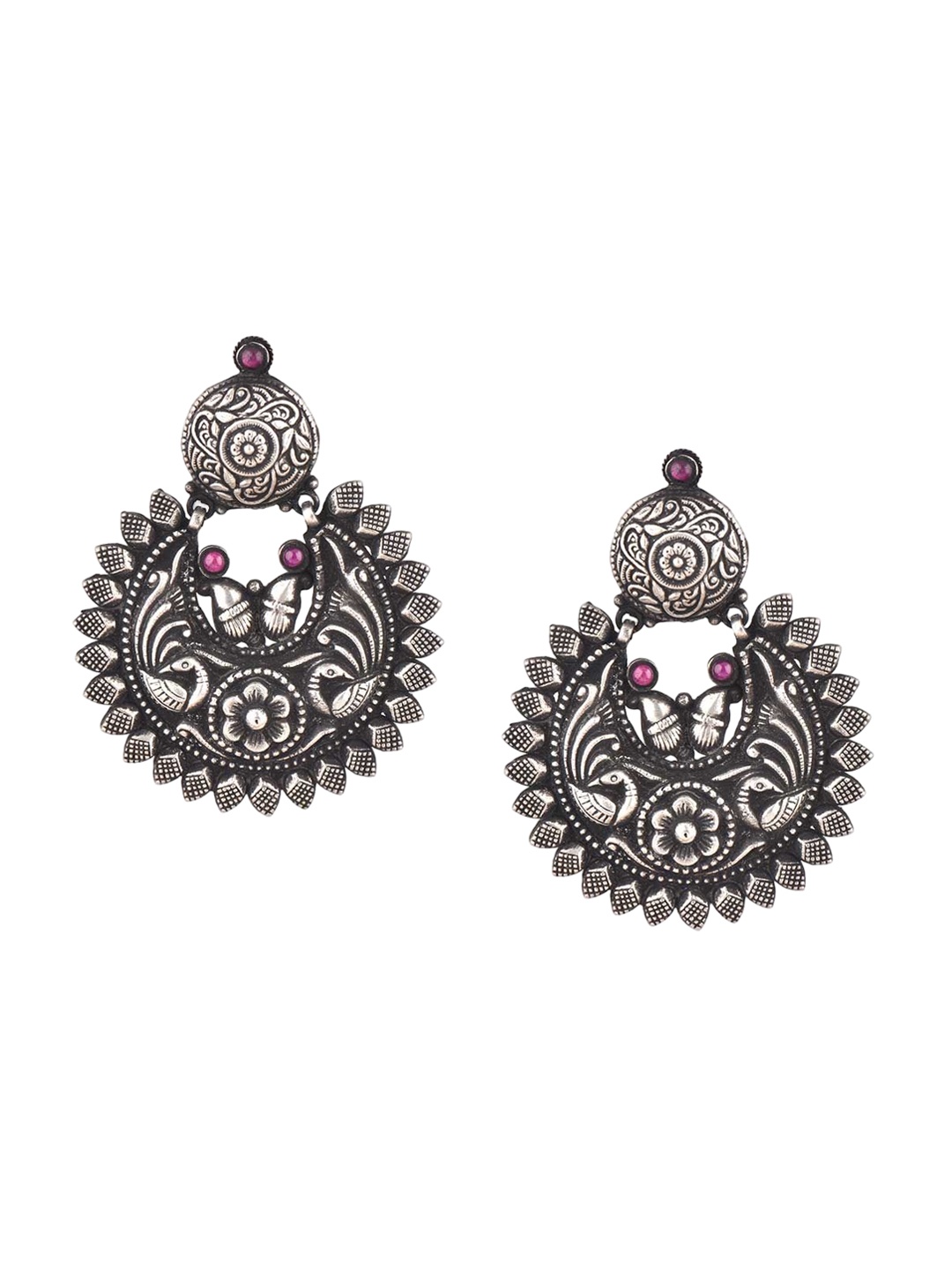 

Indianshelf 92.5 Sterling Silver Contemporary Stone Studded Drop Earrings