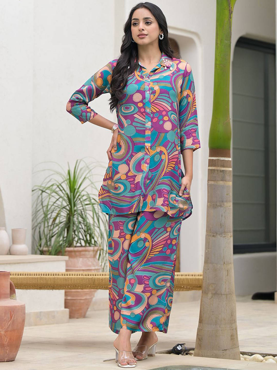 

Chandbaali Abstract Printed Shirt Collar Tunic With Trouser, Purple