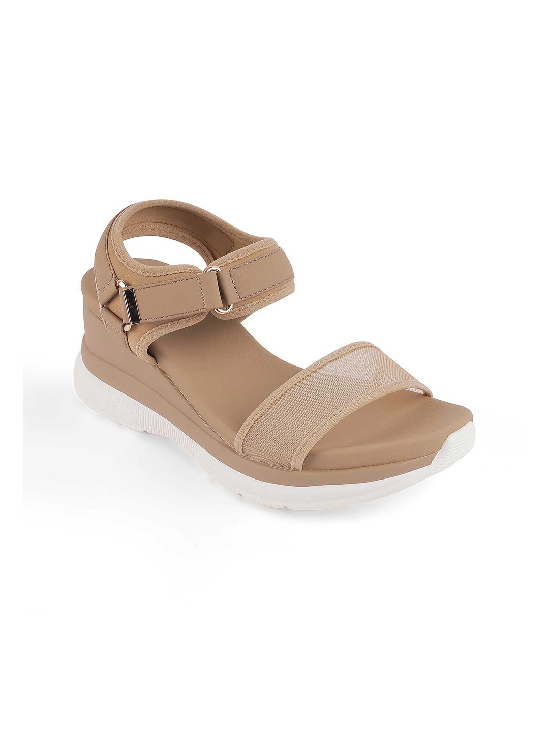 

Tresmode Wedge Sandals with Buckles, Beige