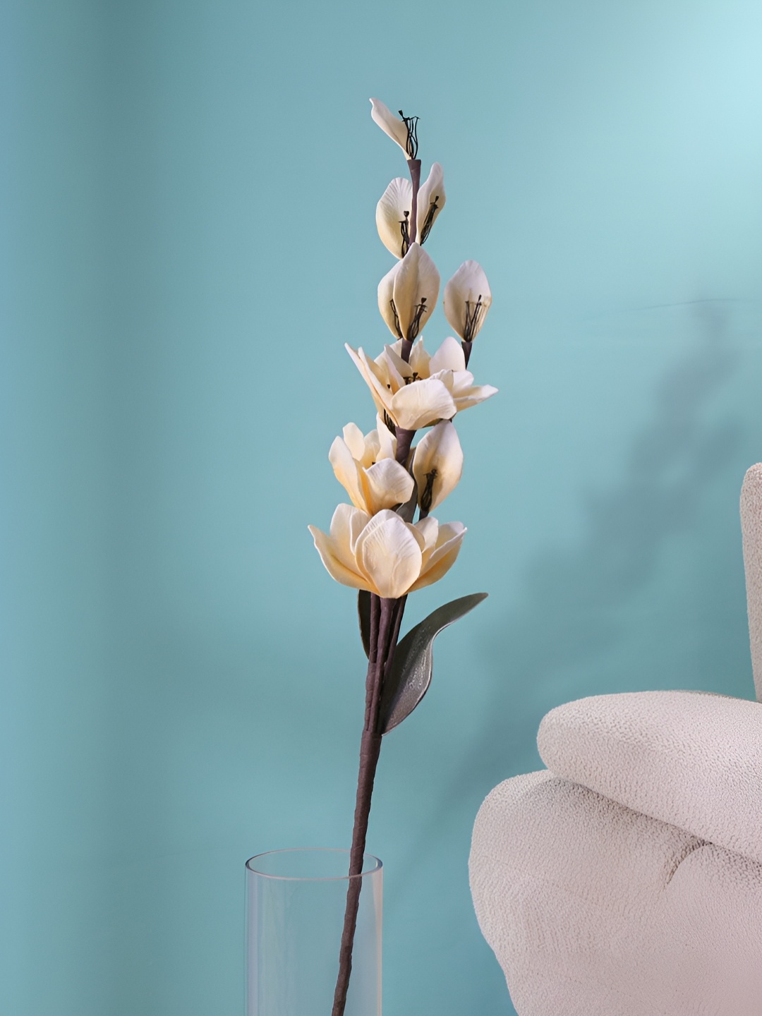 

Athome by Nilkamal White & Brown Magnolia Artificial Flowers