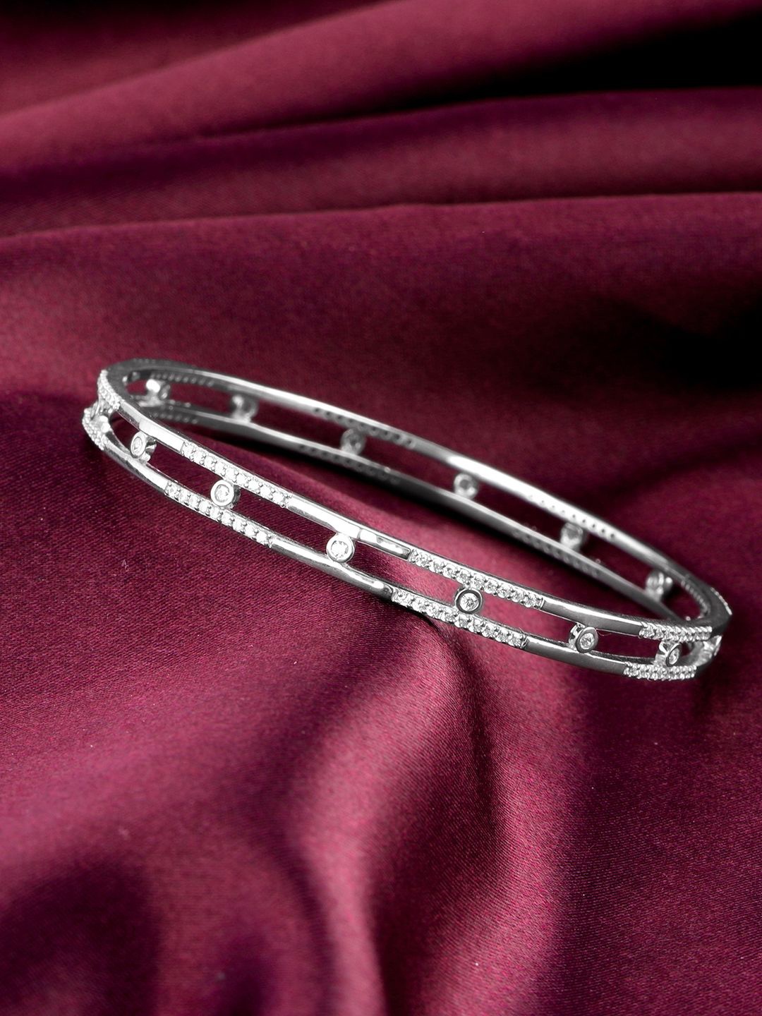 

GIVA 925 Sterling Silver Rhodium-Plated Stones-Studded Bangle
