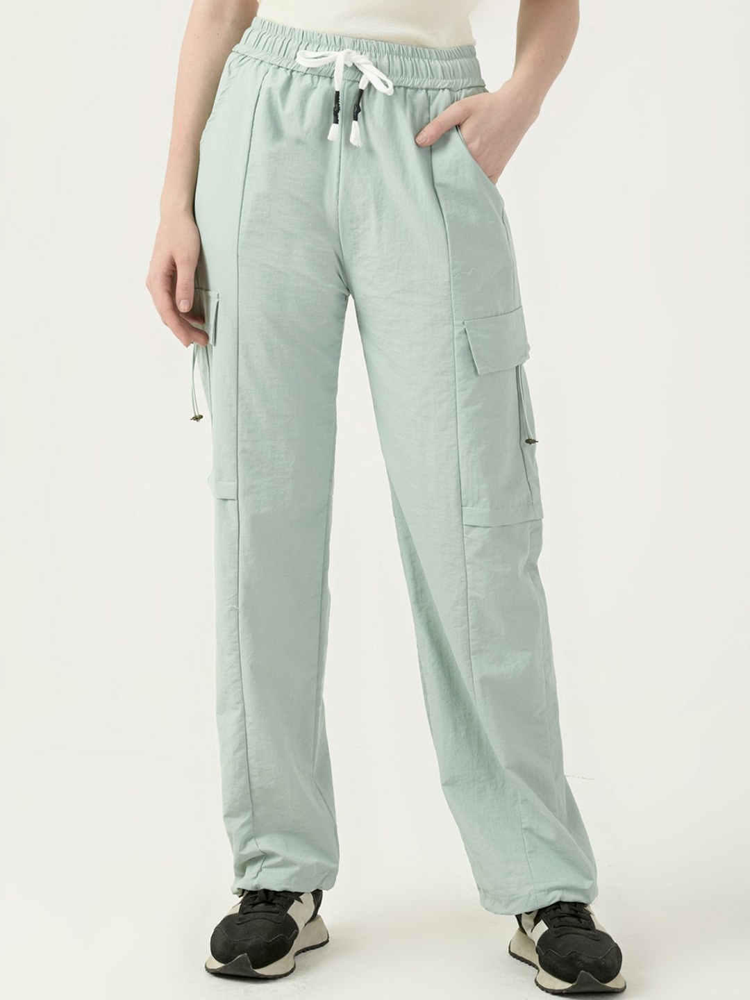 

Albion By CnM Women Mid-Rise Cargos Trousers, Blue