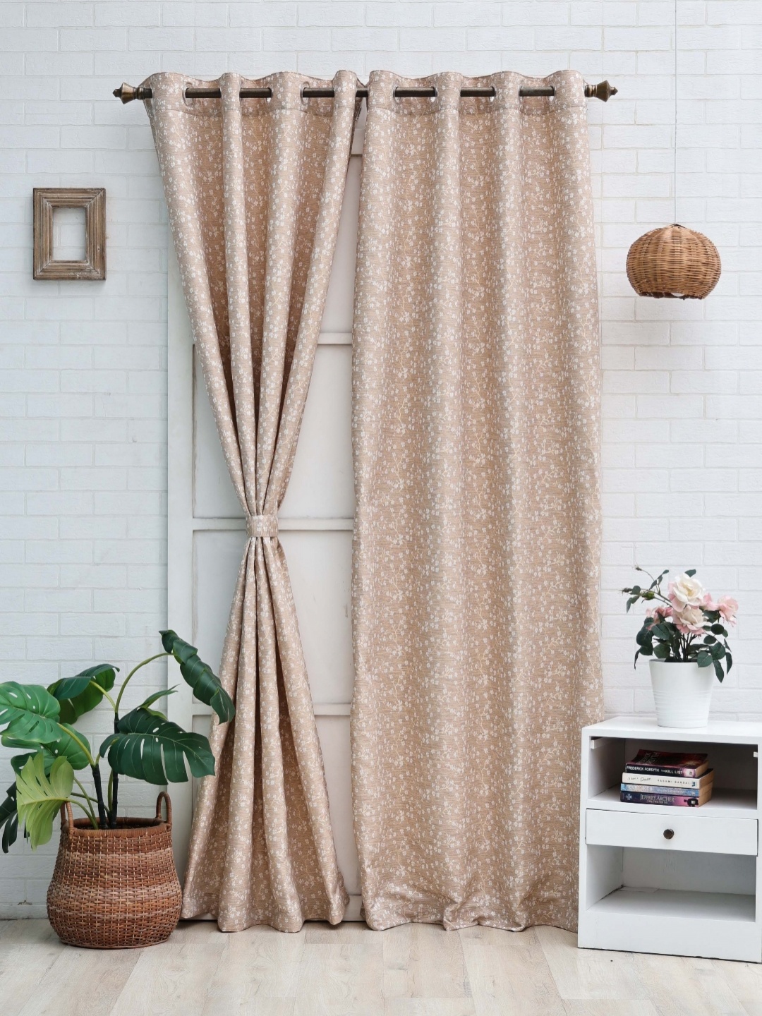 

Ariana Beige & White Floral Room Darkening Long Door Curtain