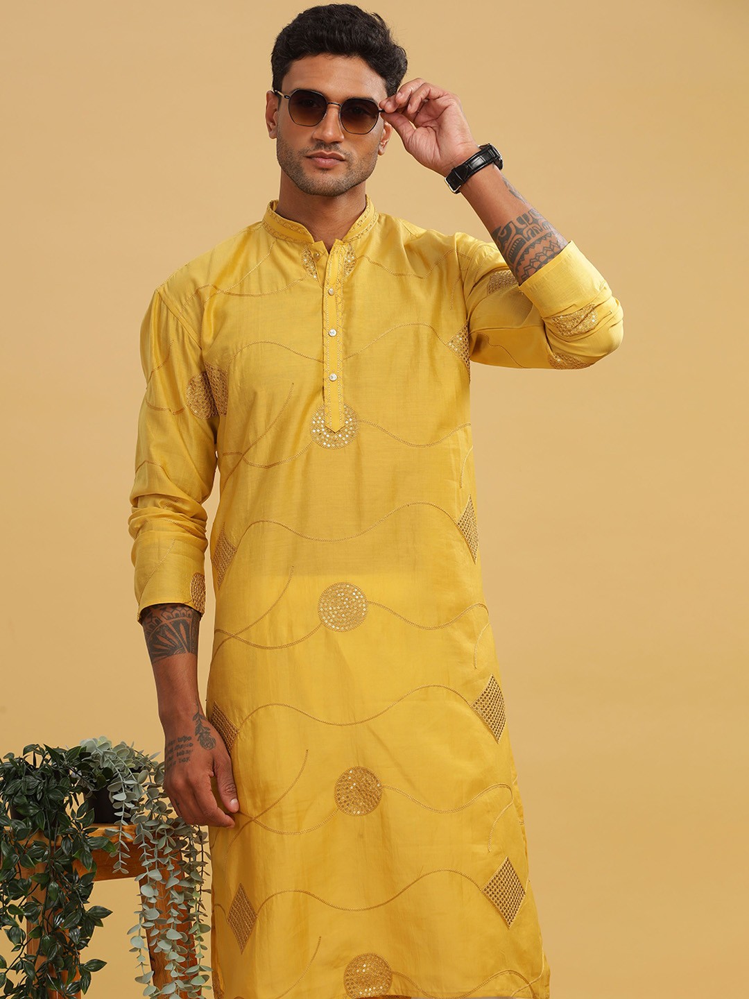 

Anouk Yellow Embroidered Band Collar Sequinned Cotton Straight Kurta