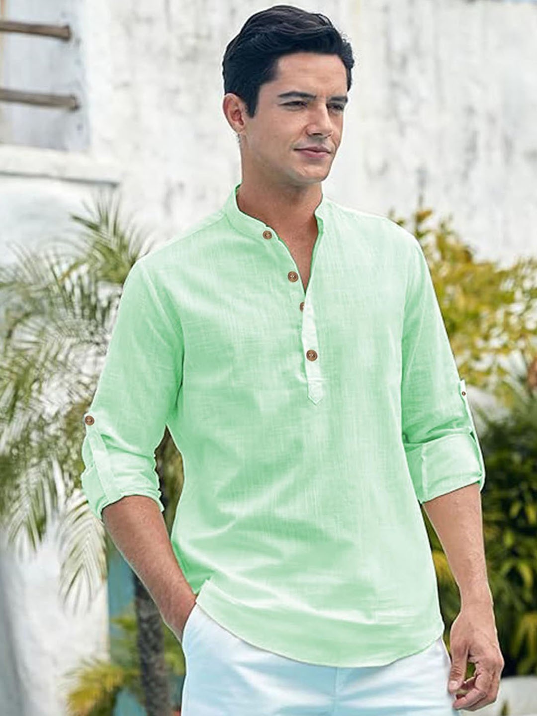 

Vida Loca Mandarin Collar Roll-Up Sleeves Straight Kurta, Lime green